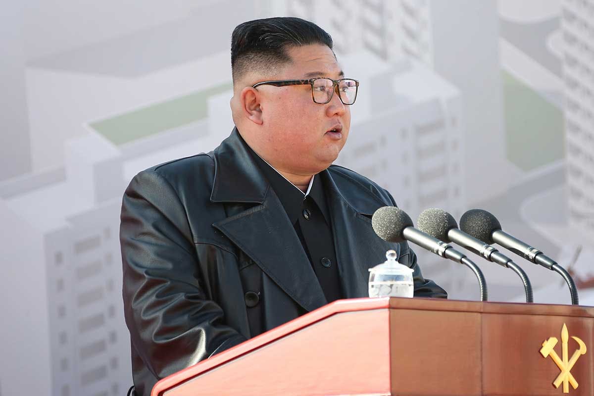 north-korea-leather-coat-ban (2)