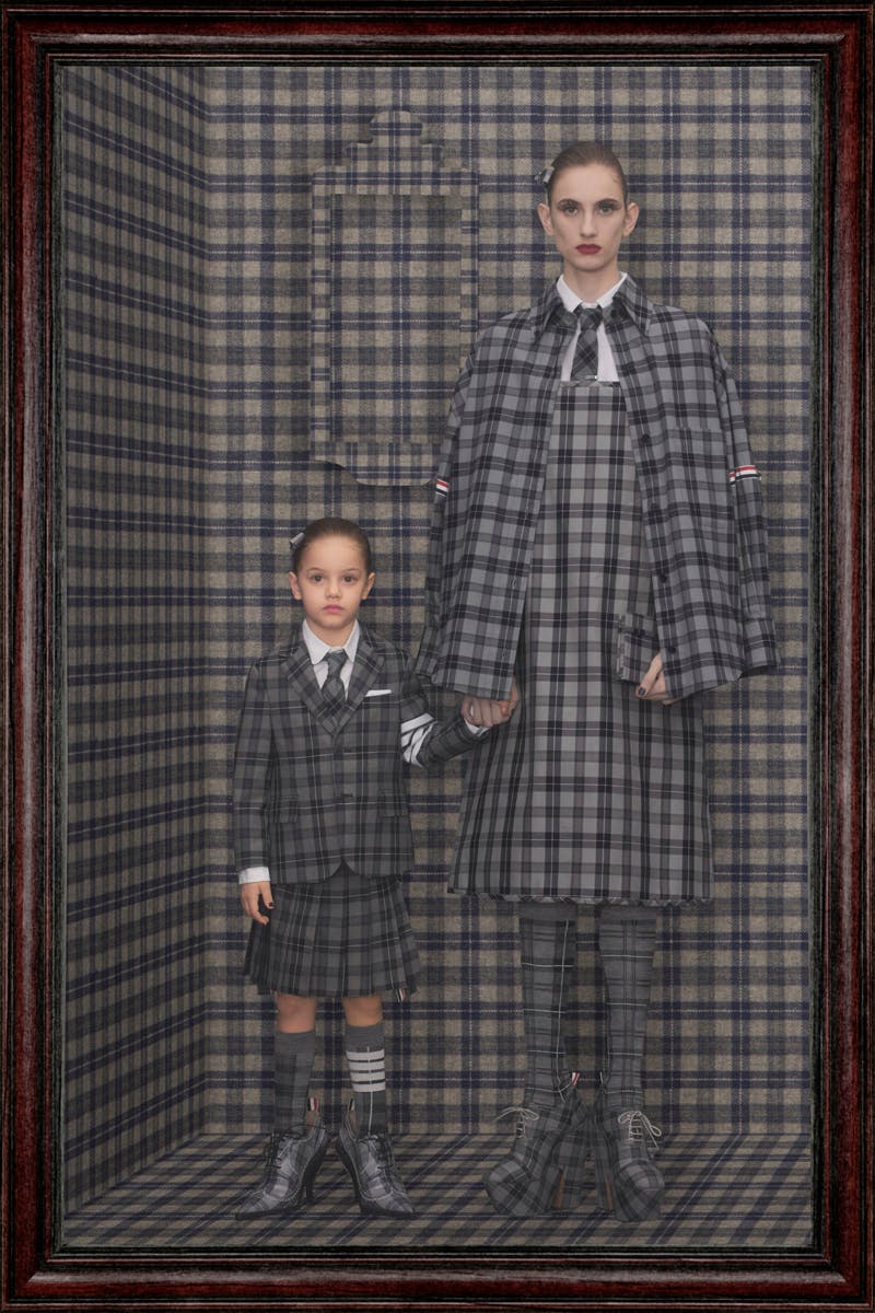 thom-browne-fall-winter-2022-tartan-fabric (13)