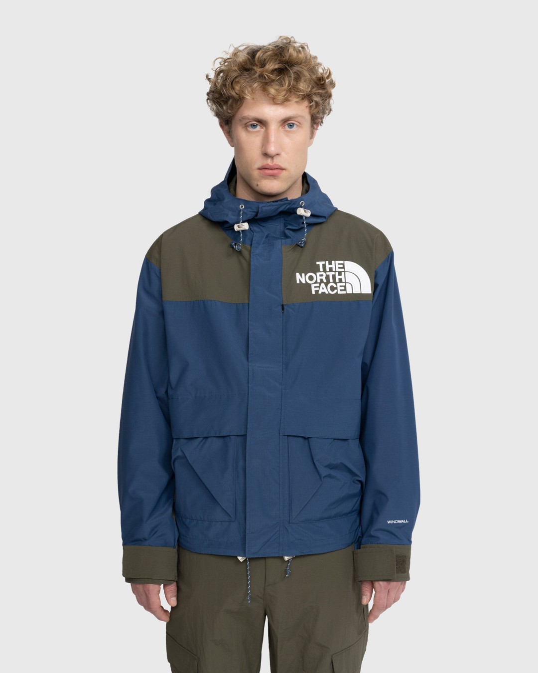 The North Face – ‘86 Low-Fi Hi-Tek Mountain Jacket Shady Blue/New Taupe Green - Windbreakers - Blue - Image 2
