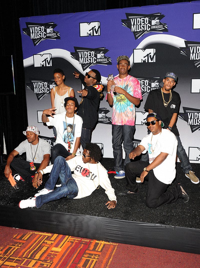 hug rendering Assume A History of How Skinny Jeans Became Hip-Hop's Denim of Choice