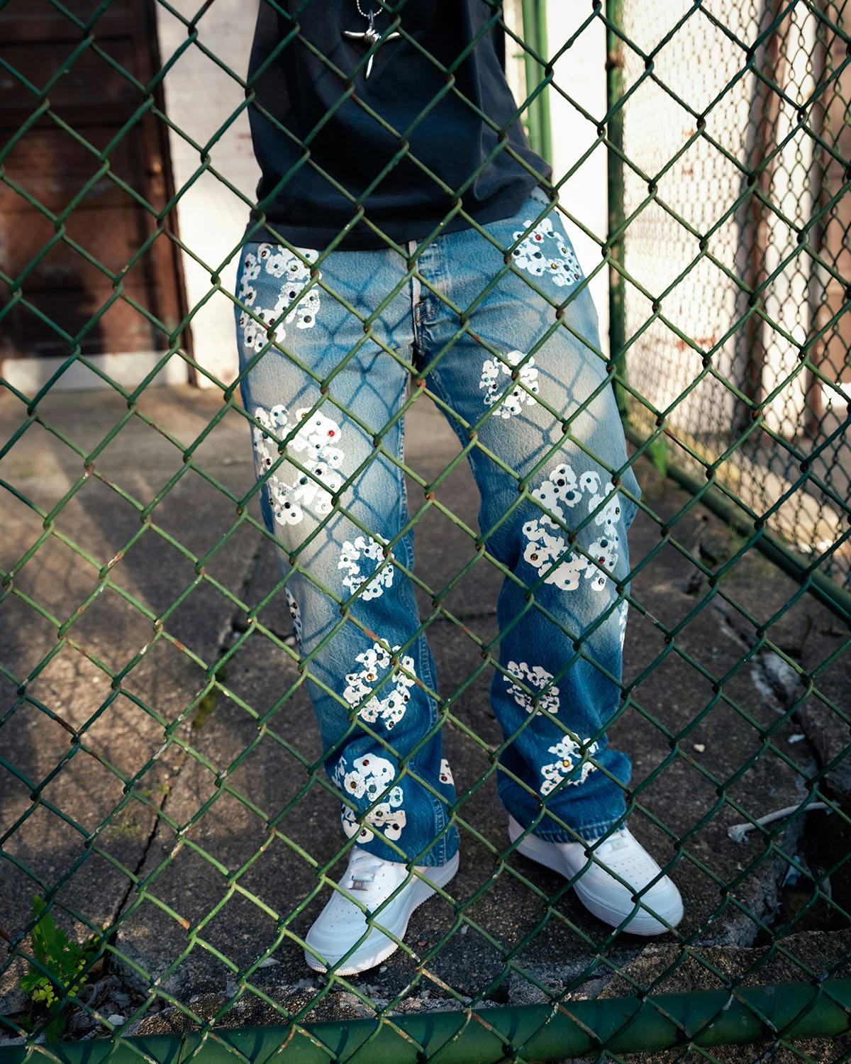 denim-tears-levis-rhinestone-cotton-wreath-7