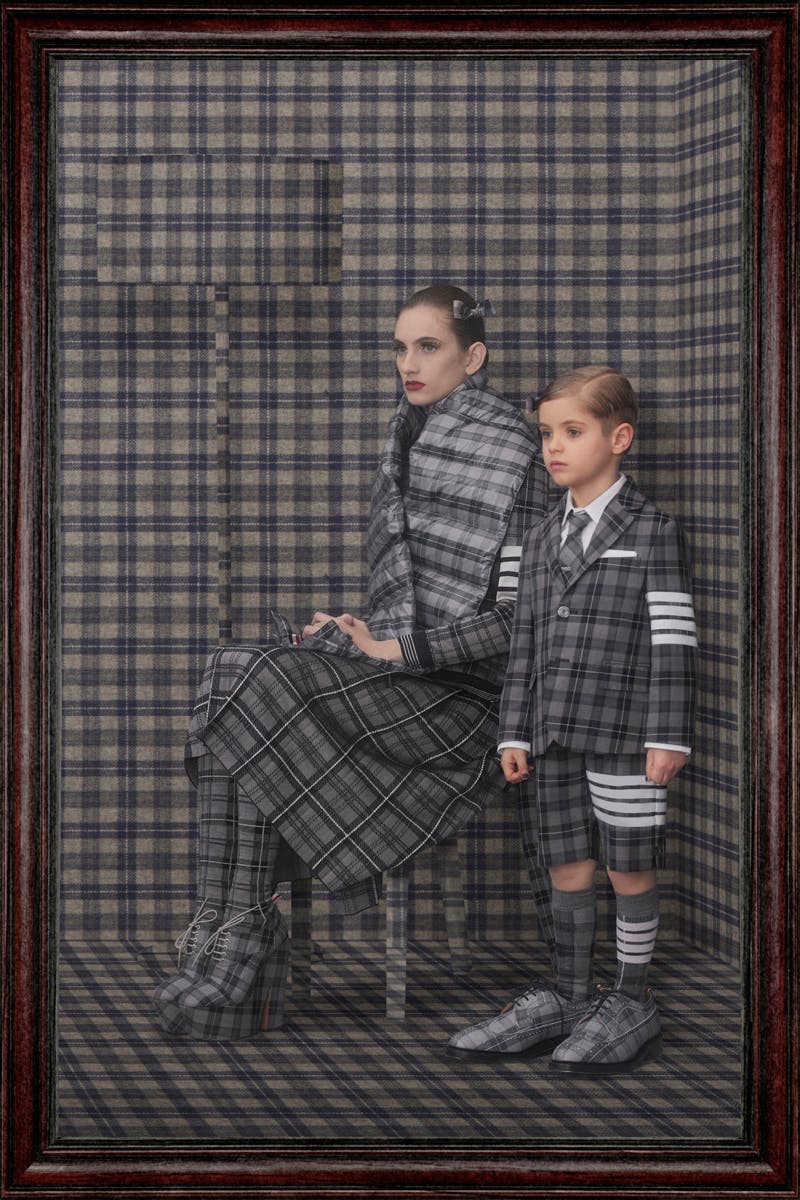 thom-browne-fall-winter-2022-tartan-fabric (12)