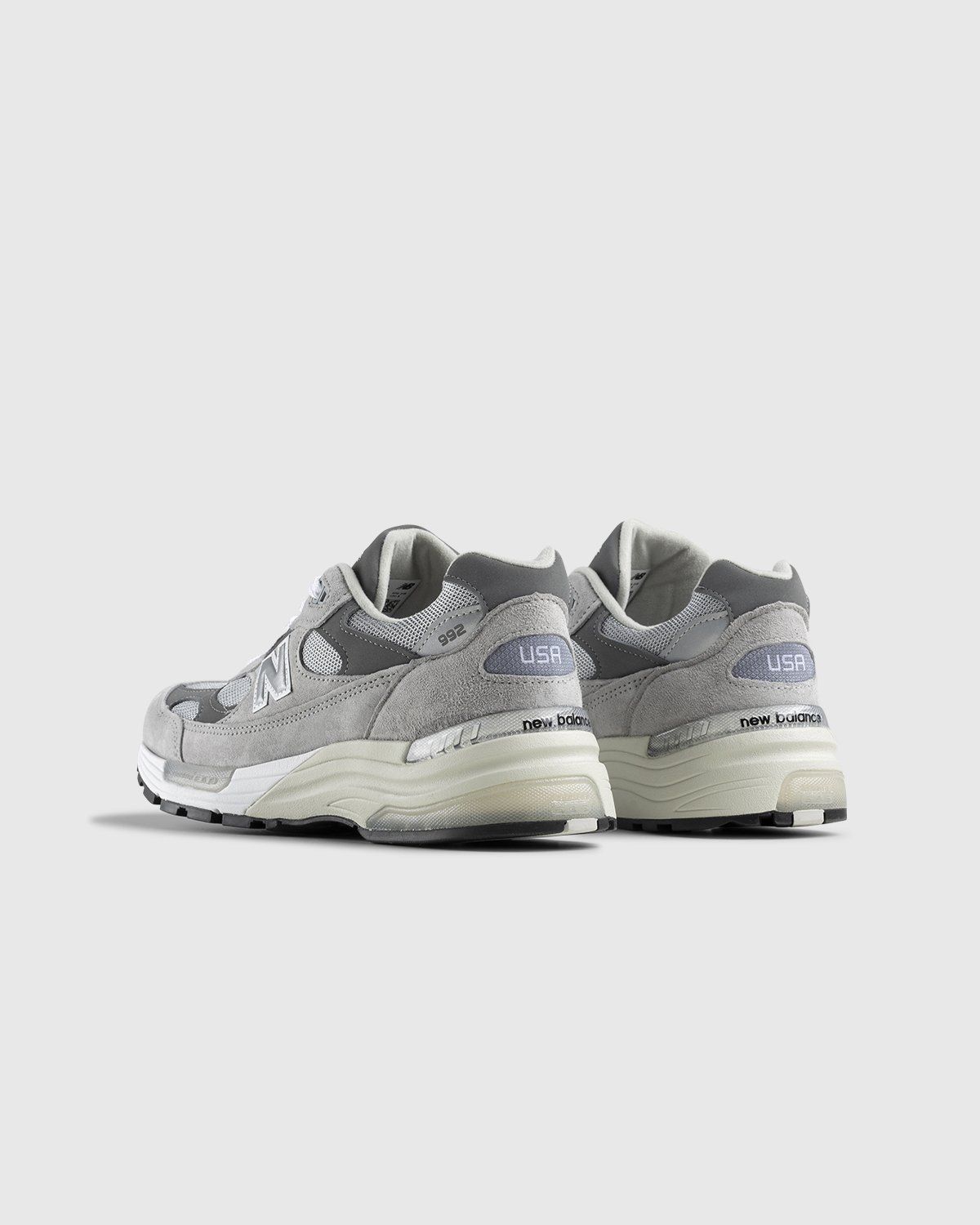 New Balance – M992GR Grey