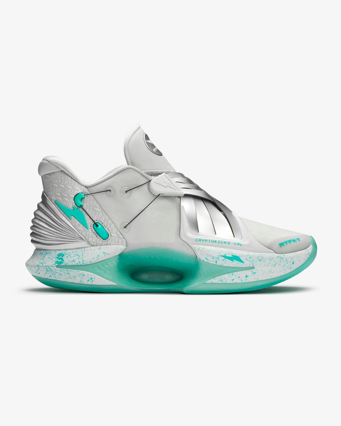 rtfkt-cryptokicks-irl (9)