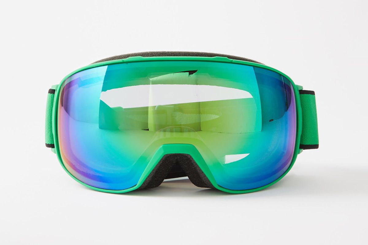 Shop the Best Ski Goggles to Wear in 2022