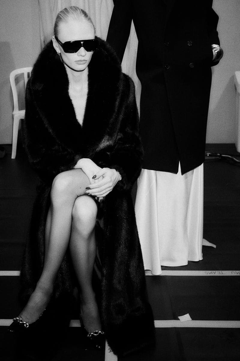 saint-laurent-faux-fur-fw22-runway-show- (38)