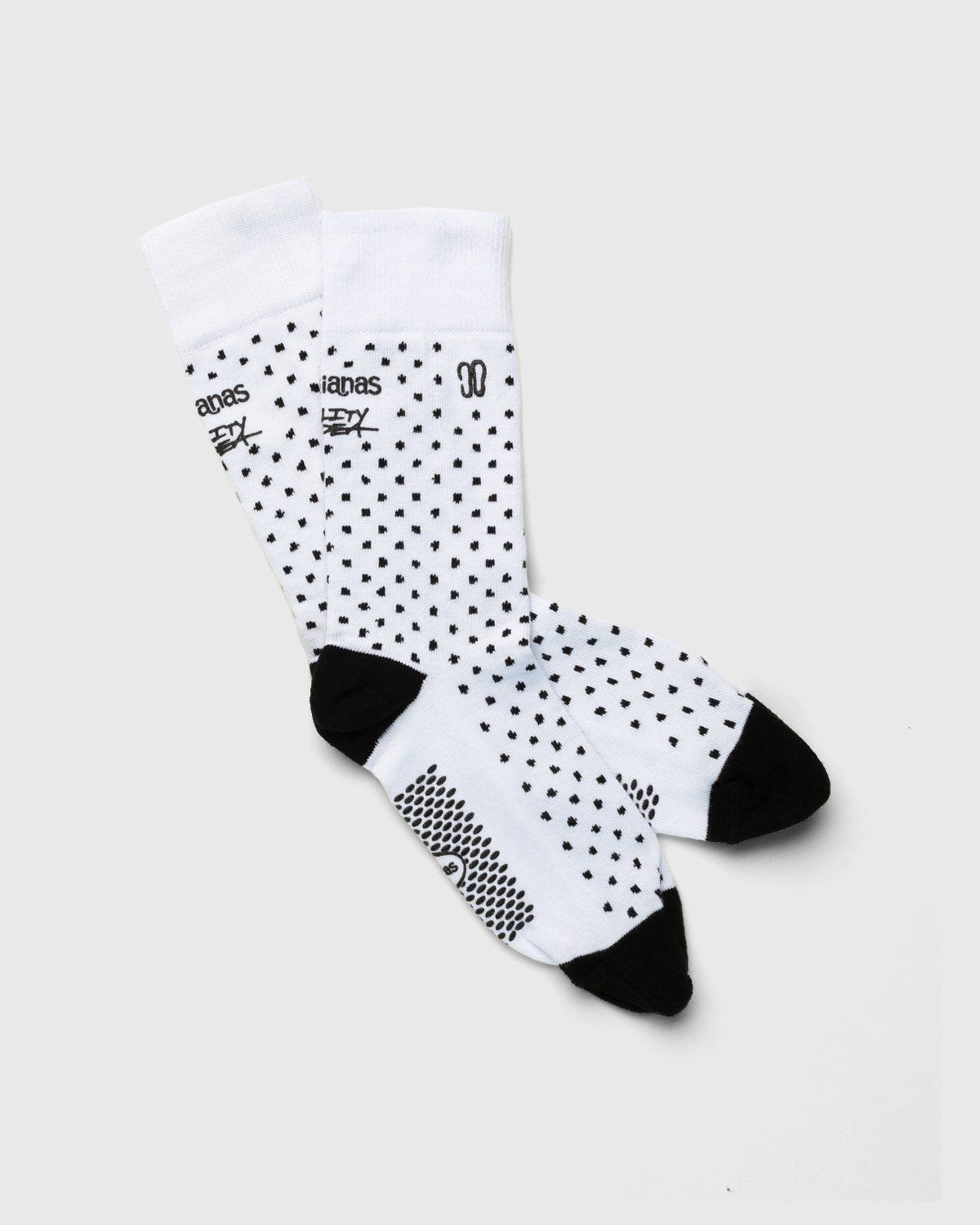 havaianas – Reality to Idea by Joshuas Vides Split-Toe Socks White - Socks - White - Image 1