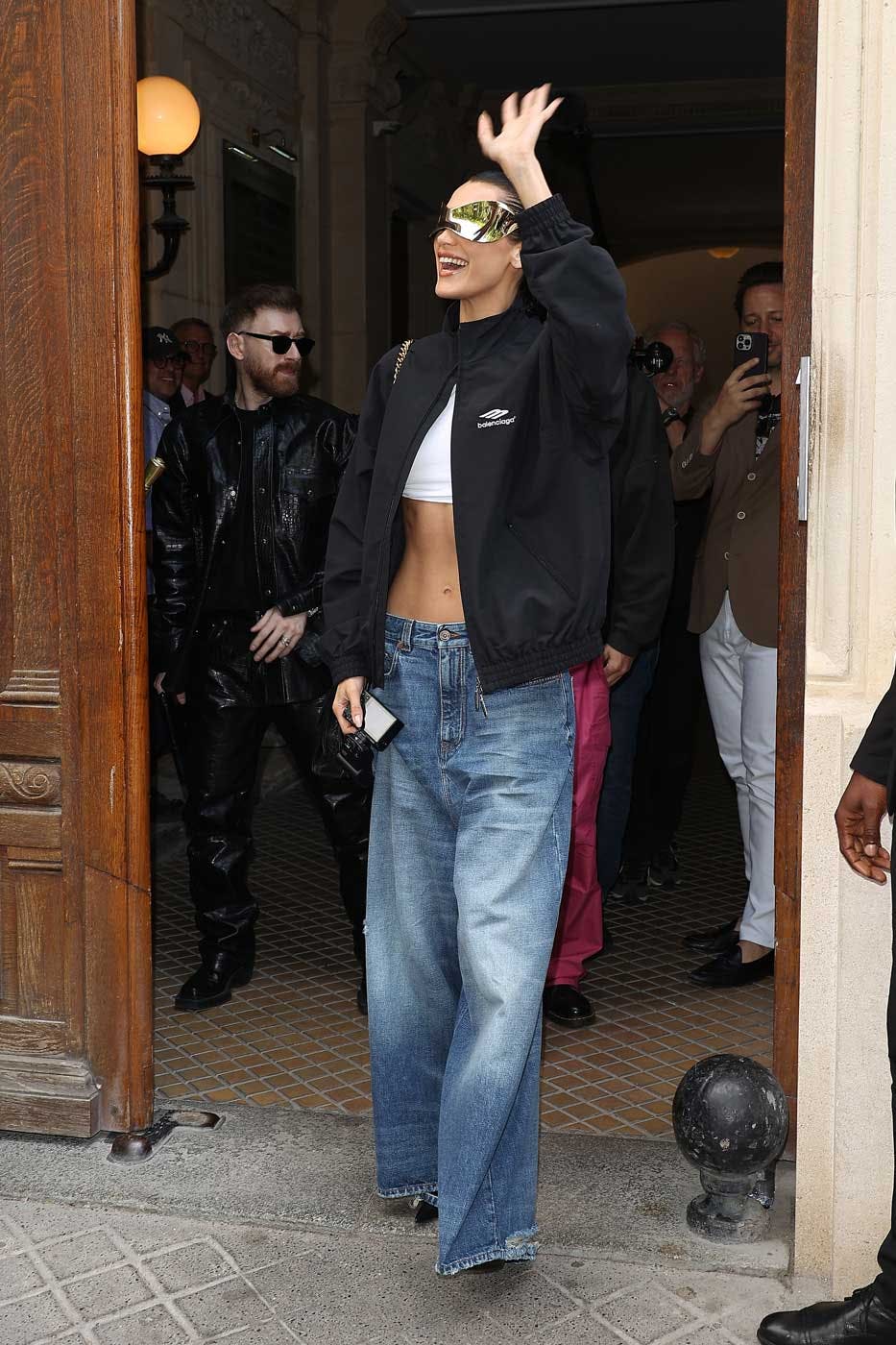 balenciaga-ss23-couture-kim-kardashian-north-west--(71)