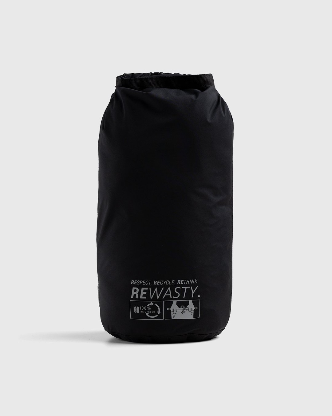 Jack Wolfskin x Highsnobiety – HS Sports Roll Sack Black - Bags - Black - Image 2