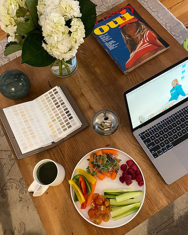 wfh-office-tour-look-inside-home-offices-emily-oberg-01