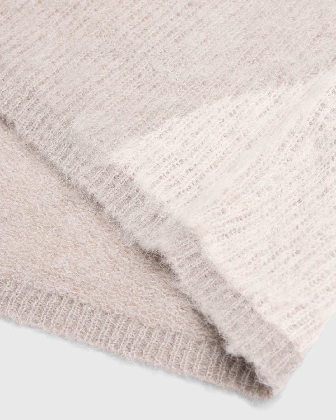 _J.L-A.L_ – Liquid Alpaca Vest Light Grey - Knitwear - Grey - Image 7