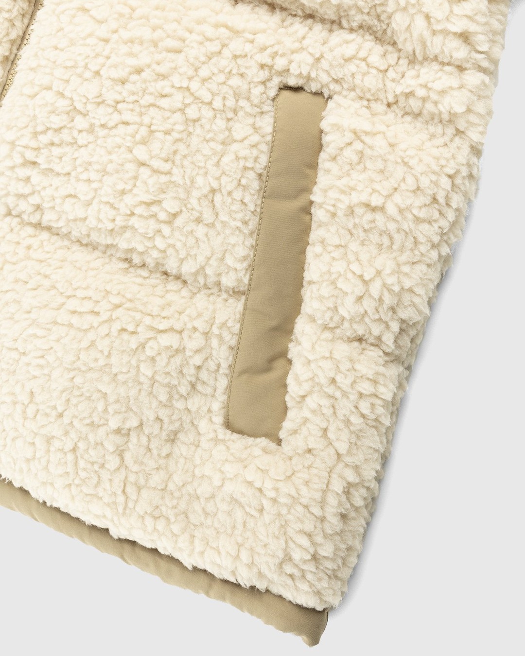 The North Face – Sherpa Nuptse Jacket Bleached Sand Kelp Tan