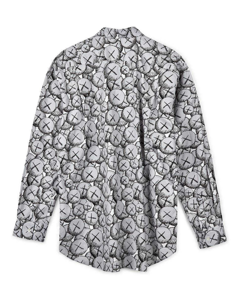 kaws-comme-des-garcons-shirt-fw21-collab-release--(13)