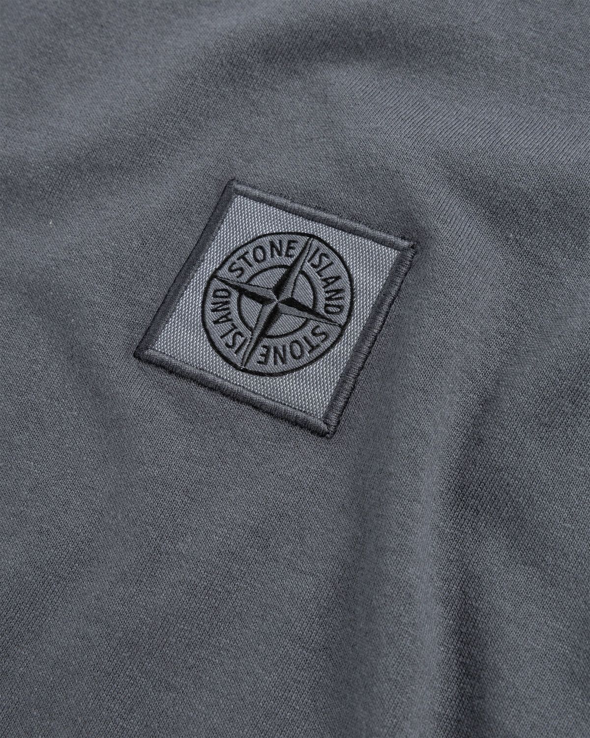 Stone Island – Fissato T-Shirt Lead Grey - T-shirts - Grey - Image 6