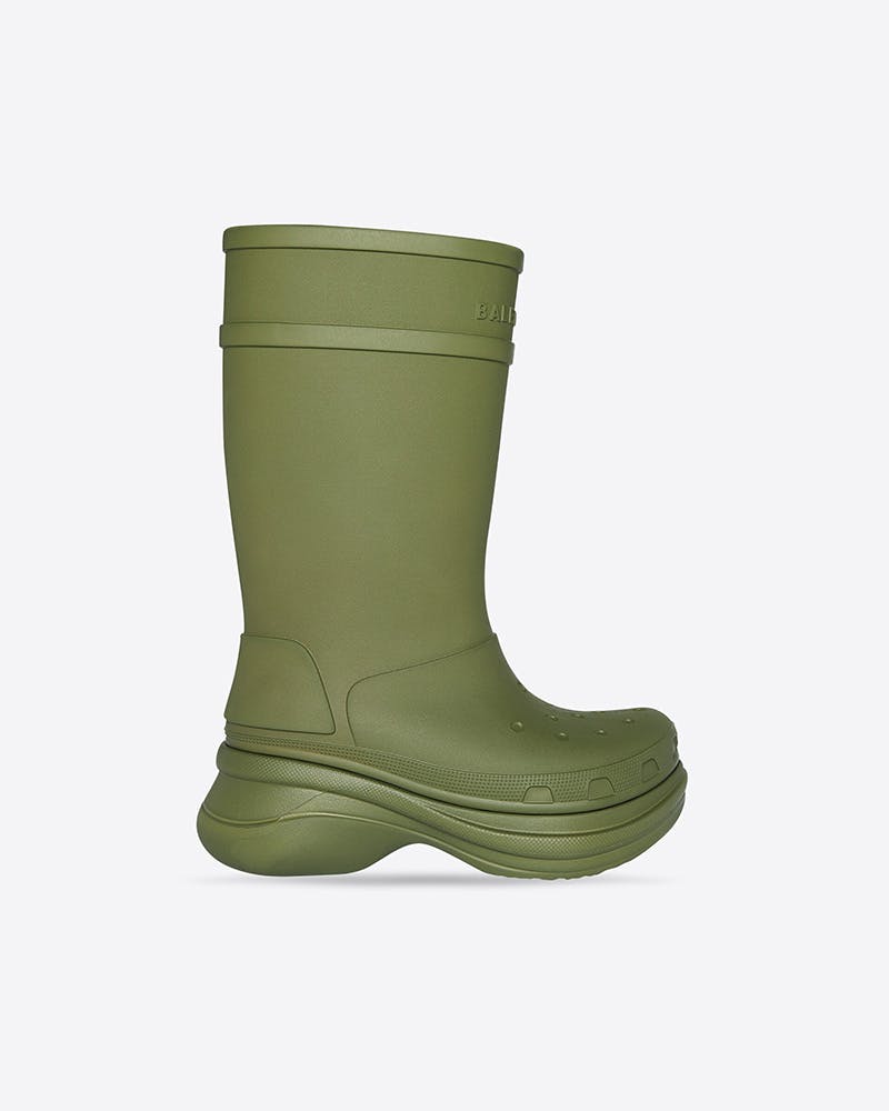 get-stompin-balenciagas-crocs-boot-01