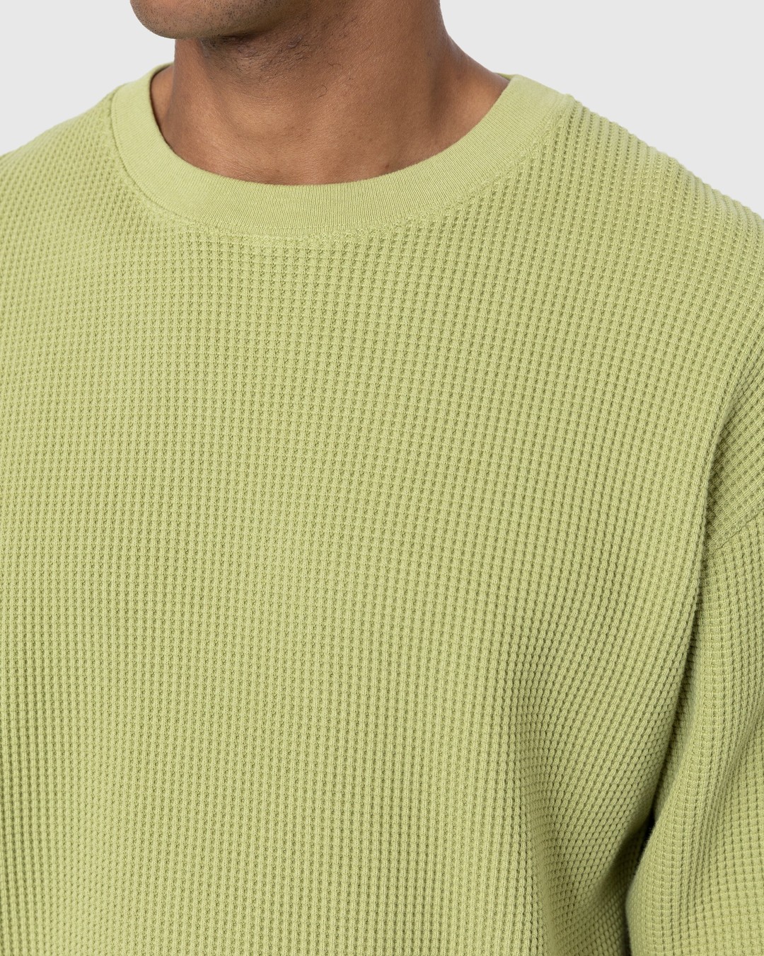 Highsnobiety – Thermal Crew Olive - Sweats - Green - Image 7