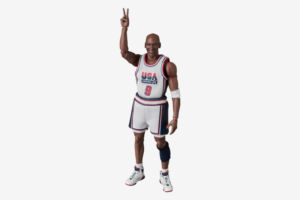 Medicom Toy Michael Jordan Dream Team Figure