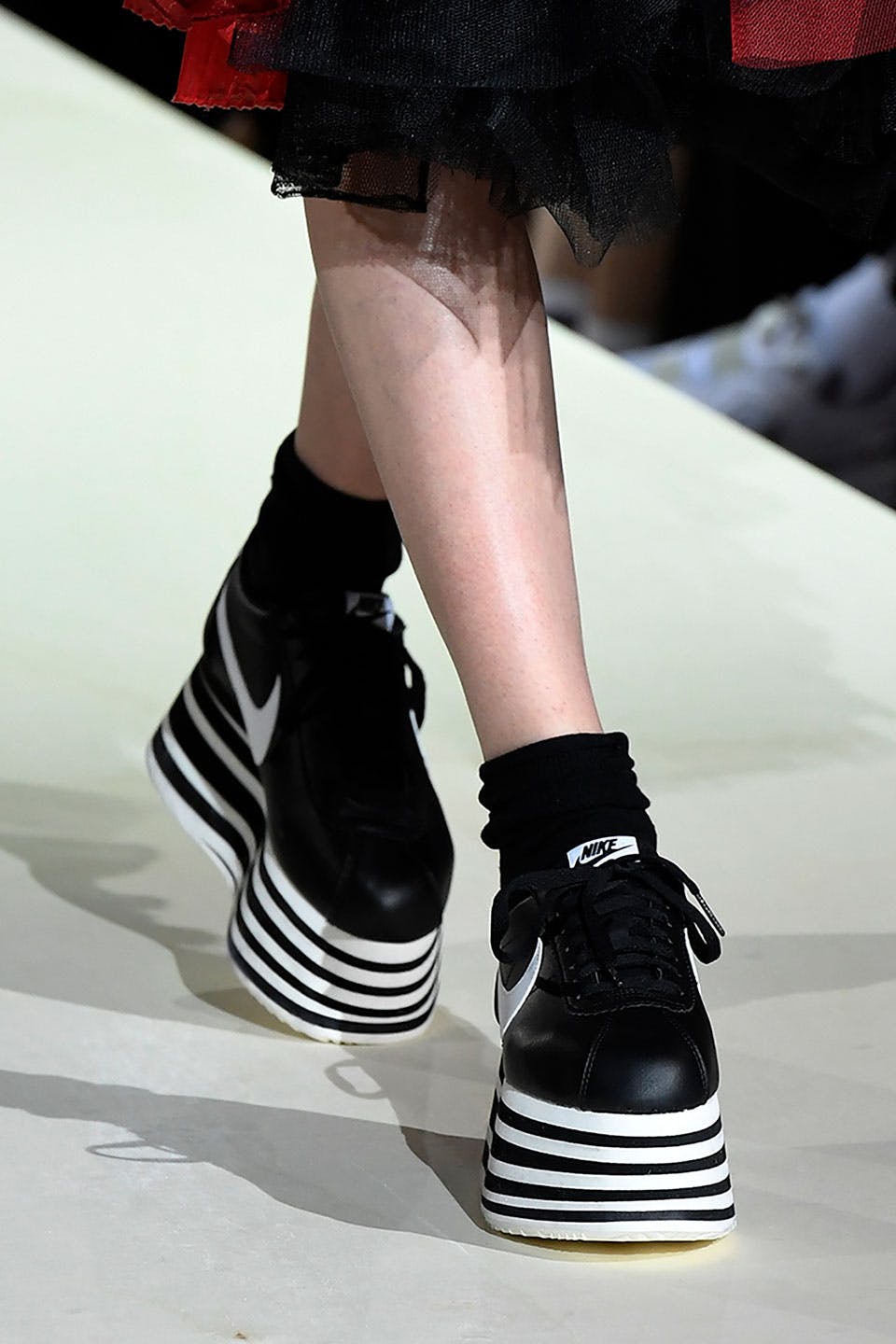 Destino Cuña Cariñoso COMME des GARÇONS Reveals New FW18 Platform Nike Cortez at PFW