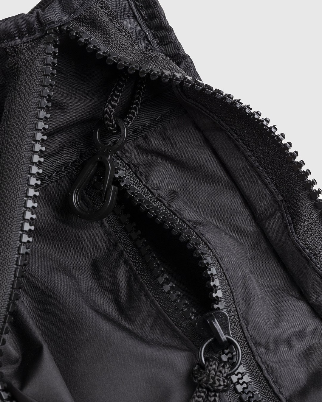 Acne Studios – Crossbody Face Pouch Black - Waistbags - Black - Image 4