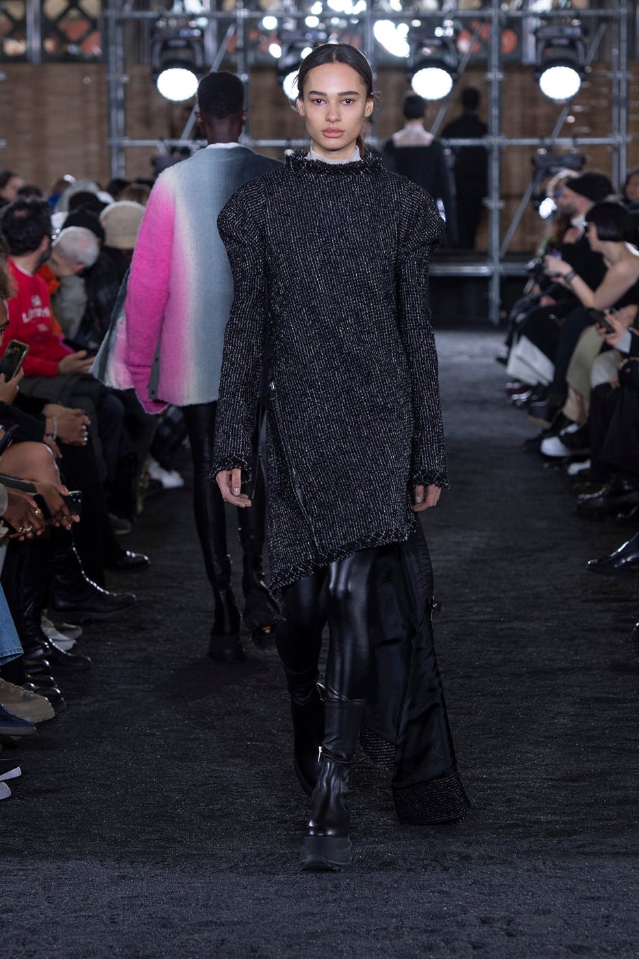 sacai-fw23 (17)
