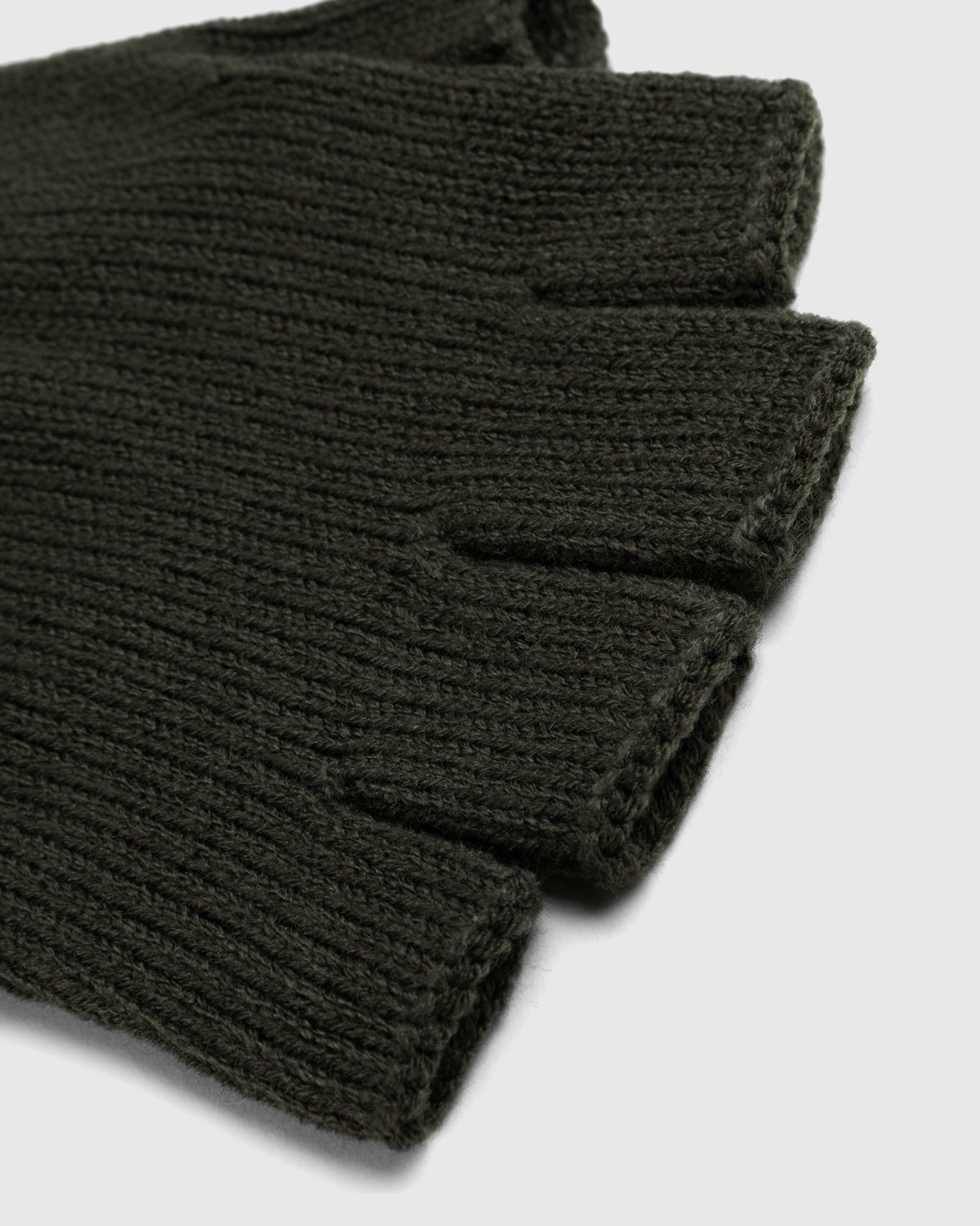 Carhartt WIP – Witten Gloves Khaki - Gloves - Green - Image 4