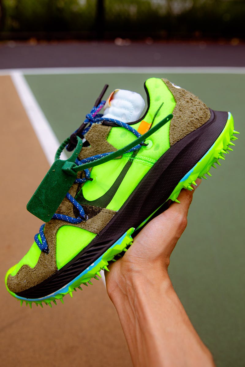 nike off white zoom terra kiger