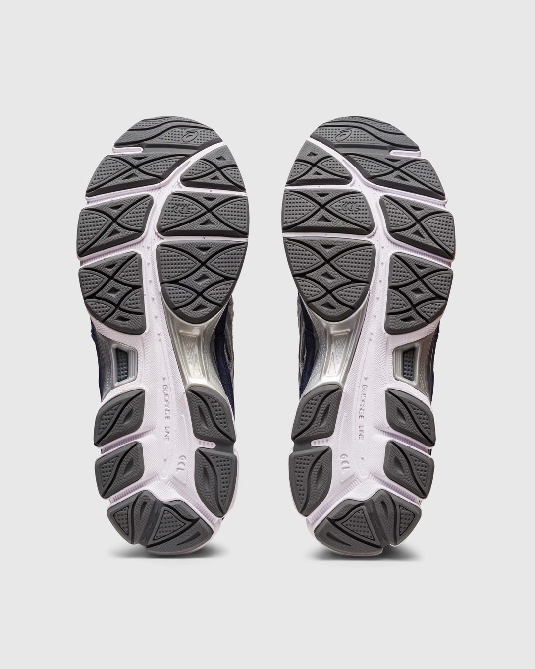 asics – GEL-NYC Cream/Steel Grey - Low Top Sneakers - Grey - Image 6