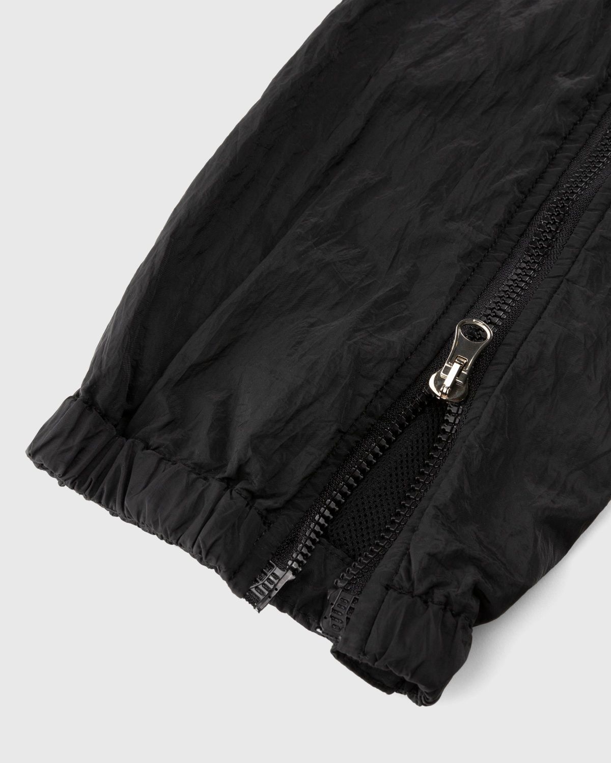 Stone Island – Nylon Metal Cargo Pants Black - Pants - Black - Image 6