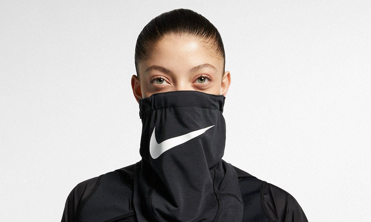 how to wear a snood