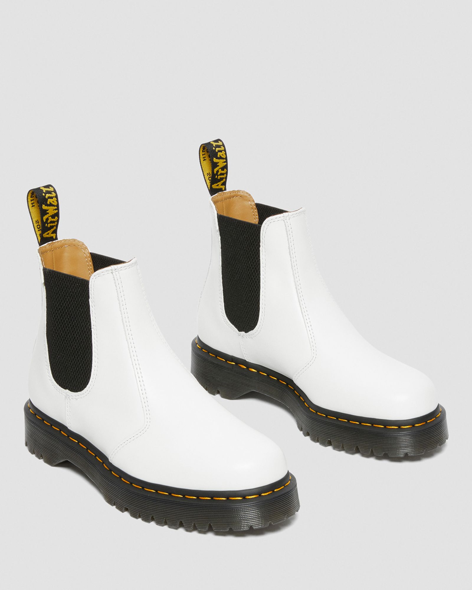 dr-martens-england-made-ss22-shoes-boots-mules (19)