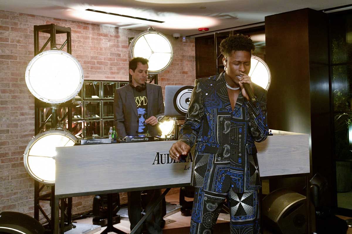 audemars-piguet-mark-ronson-song-ap-house--(6)