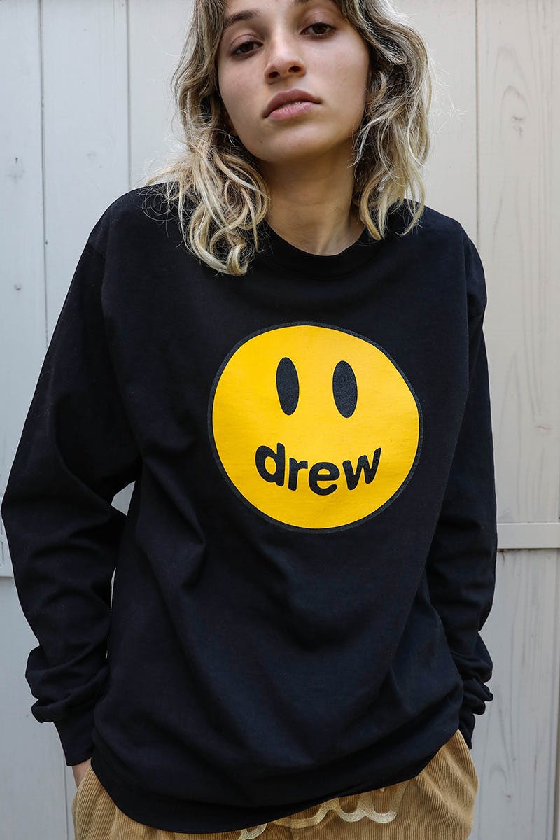 Smiley face sweatshirt drew online