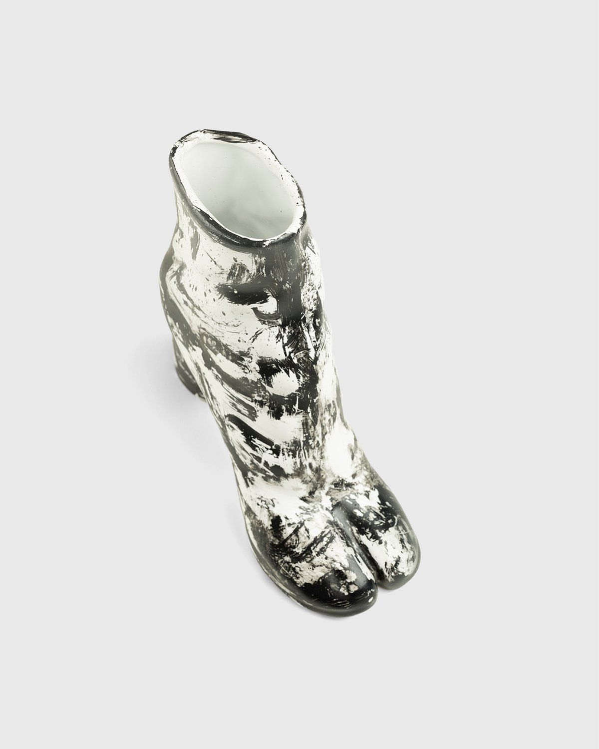 Idea Generale – Tabi Vase Matte Black White - Deco - Black - Image 3