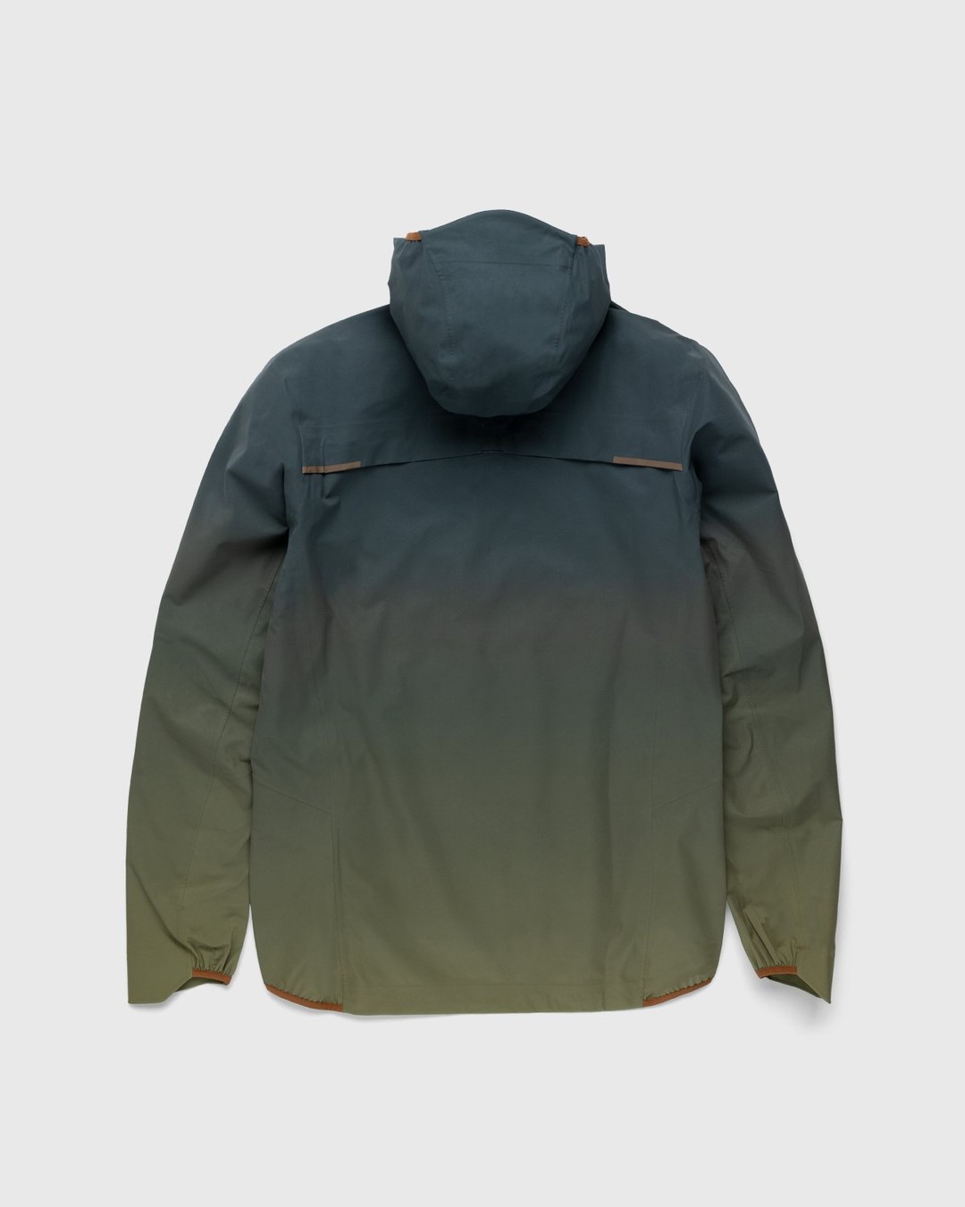 Loewe x On – Women's Waterproof Anorak Gradient Grey - Outerwear - Grey - Image 2