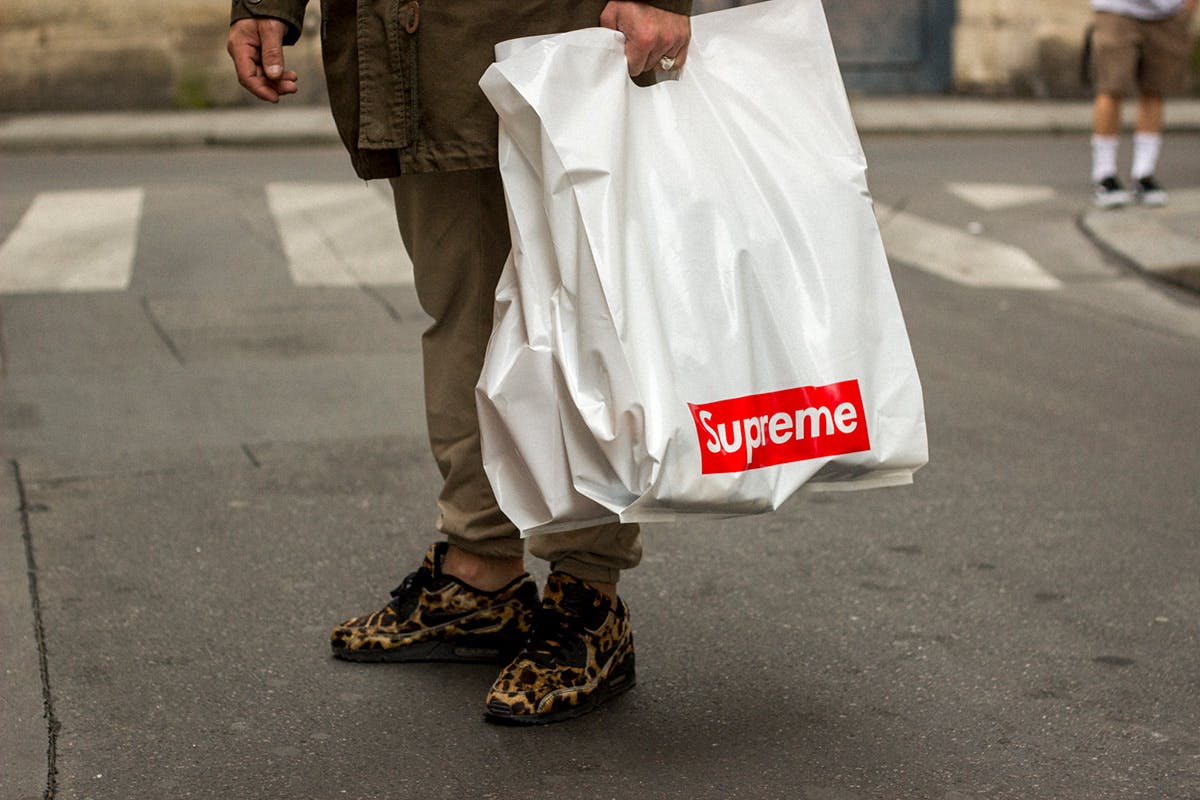 Supreme clothing line sales