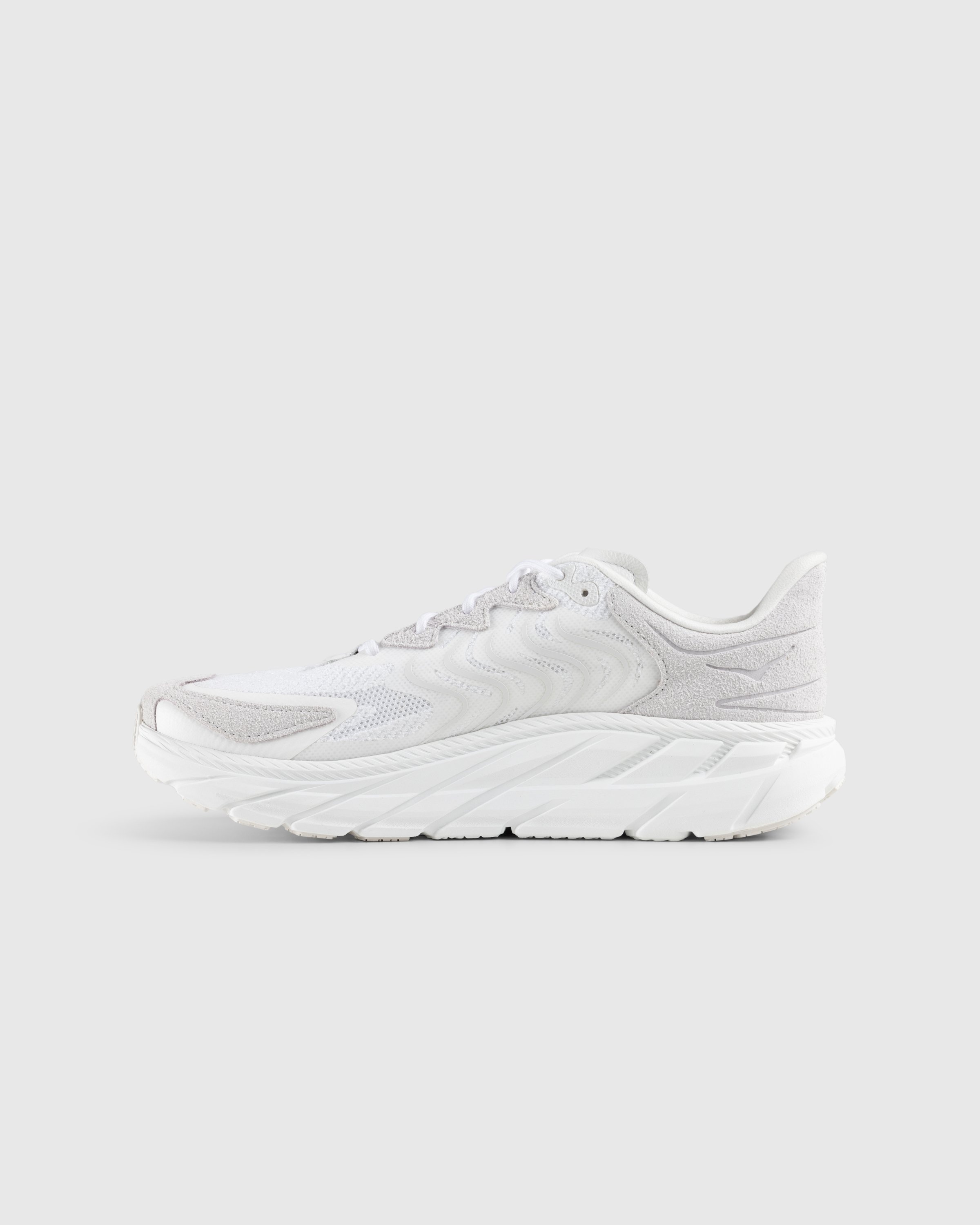 White deals hoka clifton