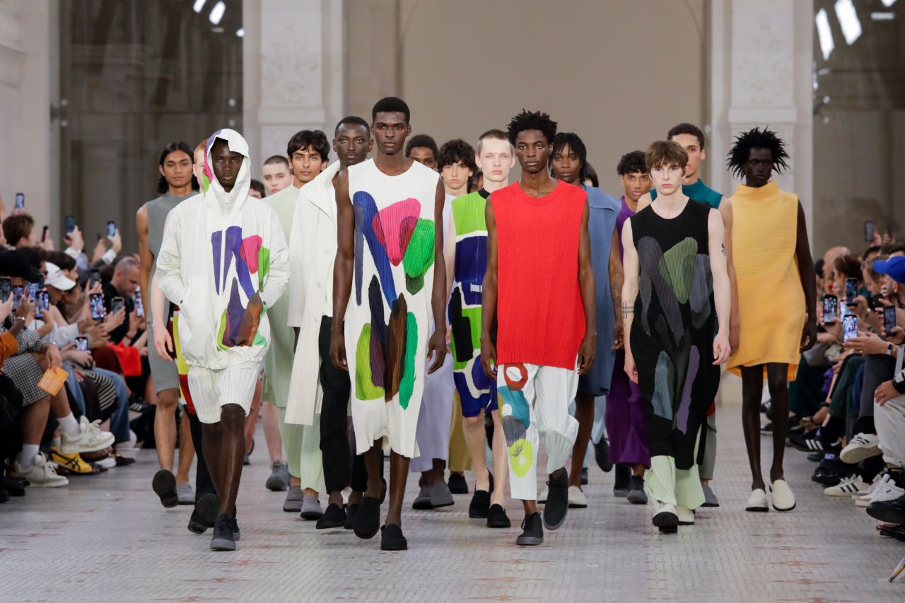 Issey Miyake Honors The Pleat For Spring/Summer 2024