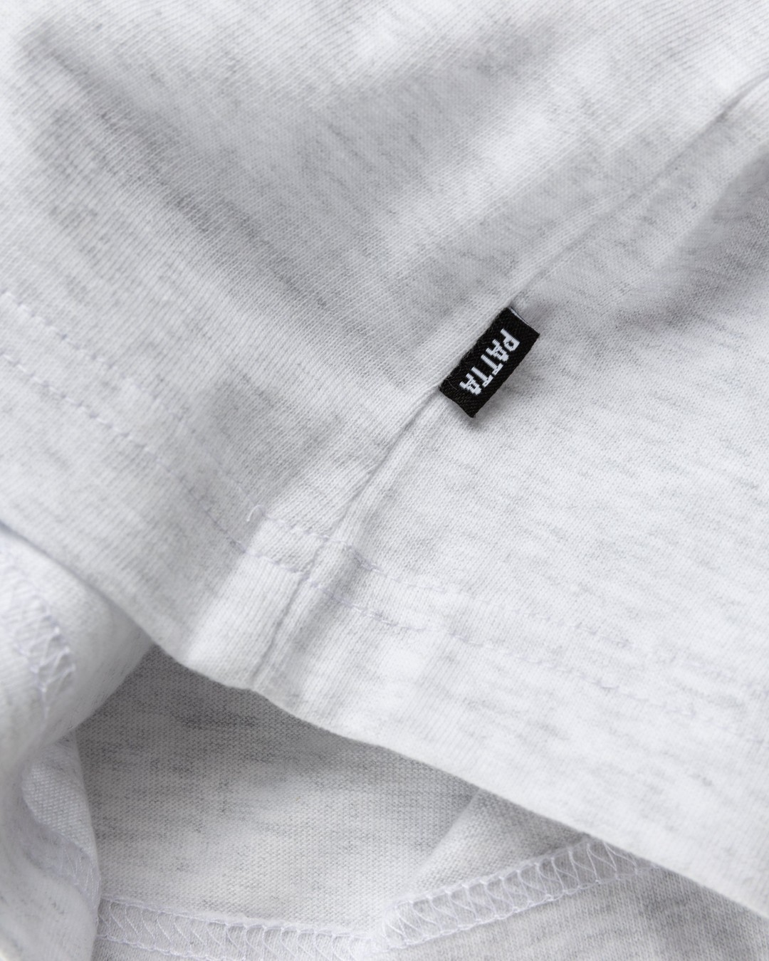 Patta – Basic Script P T-Shirt Grey - T-shirts - Grey - Image 5