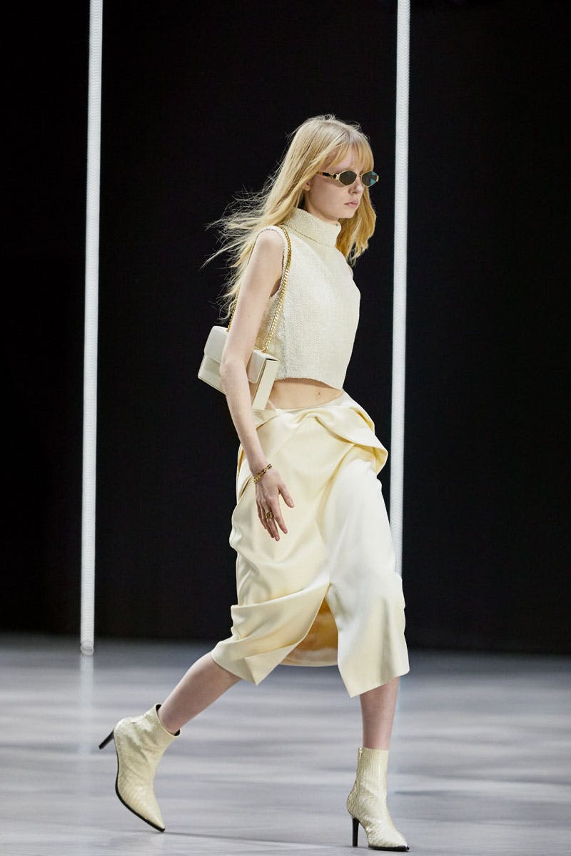 CELINE_WOMEN_WINTER22_WEB_LOOK_38_01