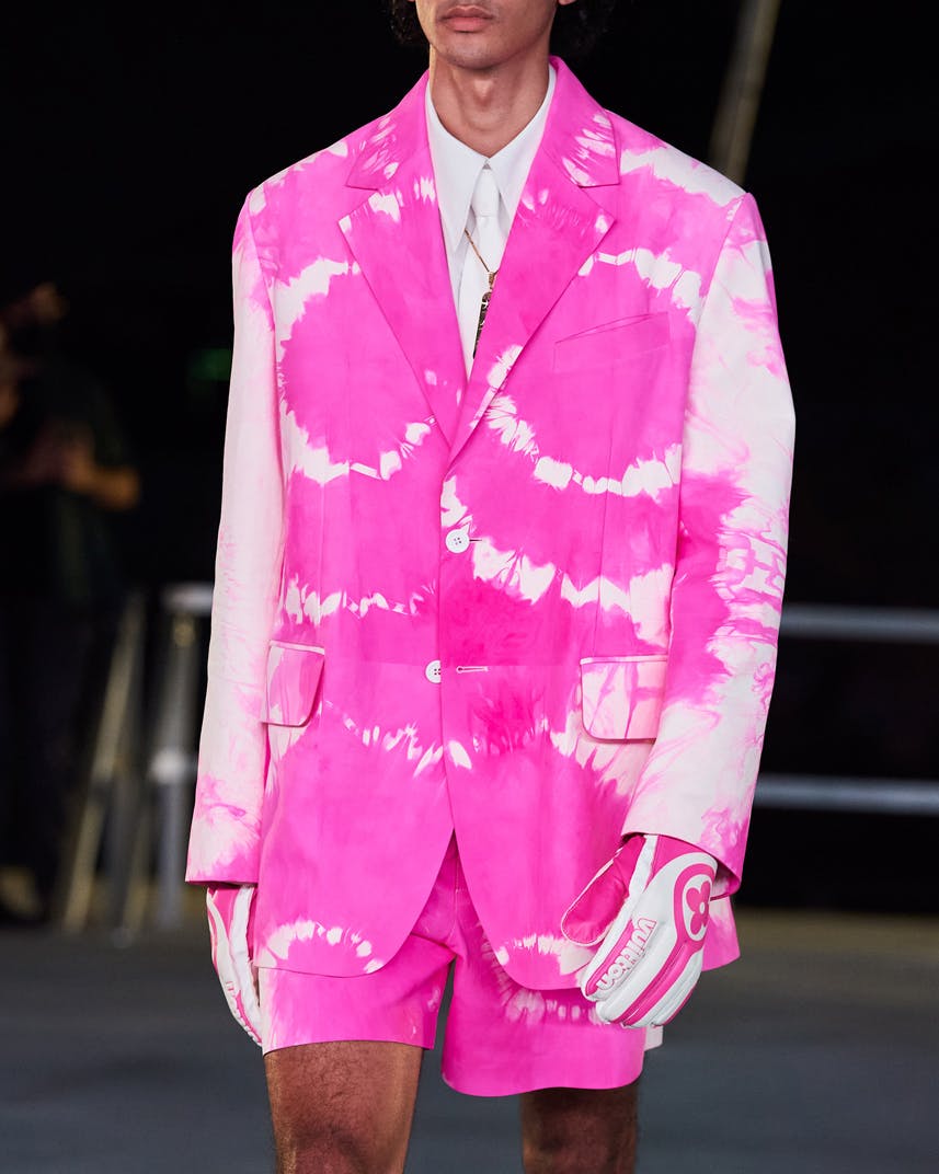virgil-abloh-louis-vuitton-ss22-collection-details-nike (93)