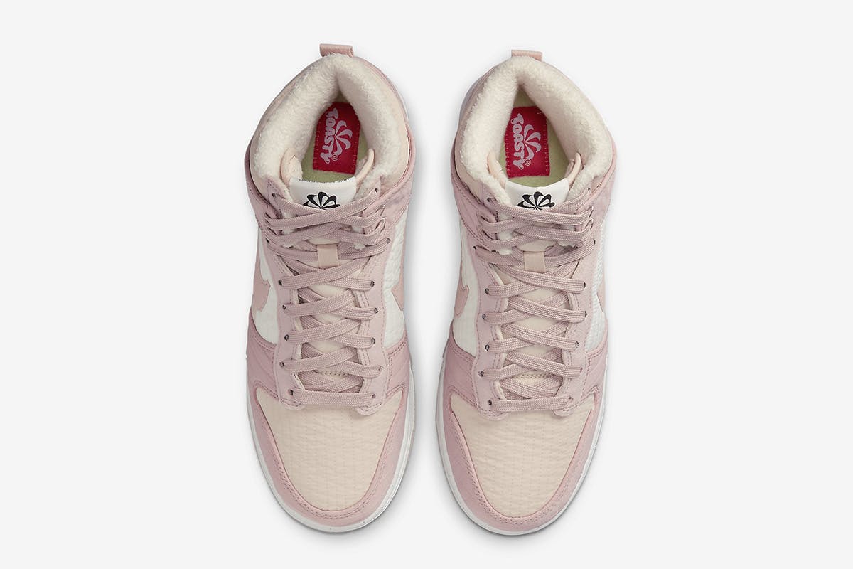 dunk high lx toasty