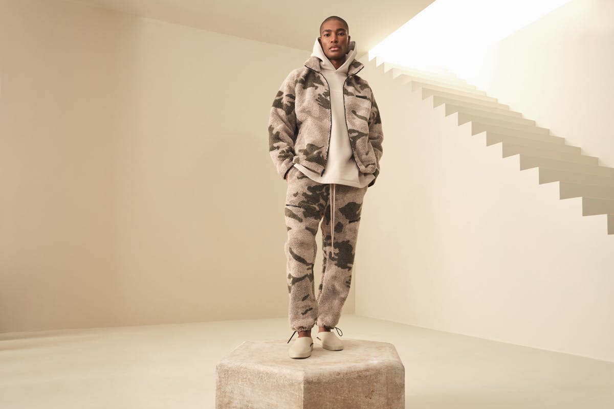 メンズ FEAR GOD - Fear of God Essentials Spring2022ショートパンツ 