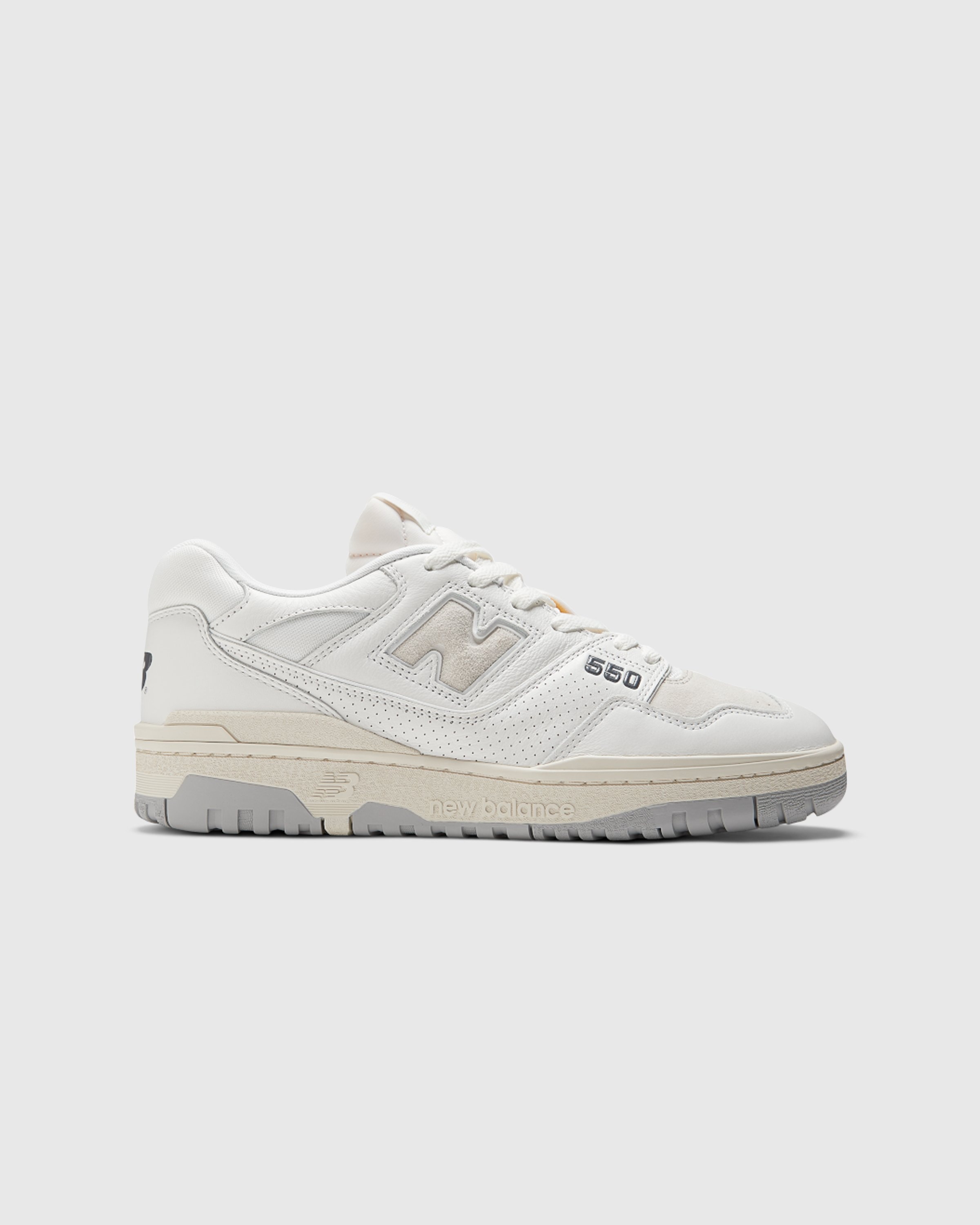 New Balance – BB 550 PWG White - Sneakers - White - Image 1