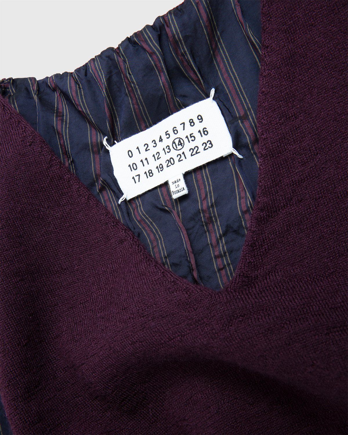 Maison Margiela – Vest Bordeaux - Knitwear - Red - Image 3