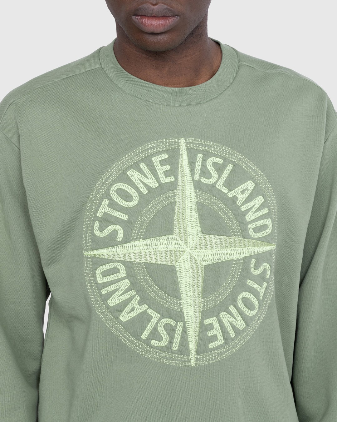 Stone island shop big logo jumper