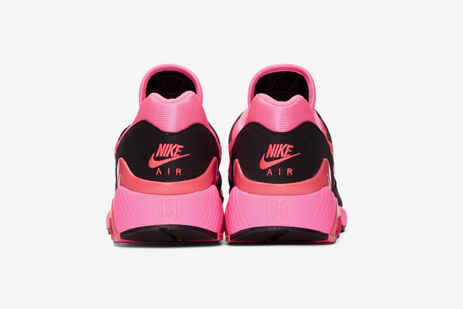 Korridor Match Personlig Here's Where You Can Cop the COMME des GARÇONS x Nike Air Max 180 Sneakers