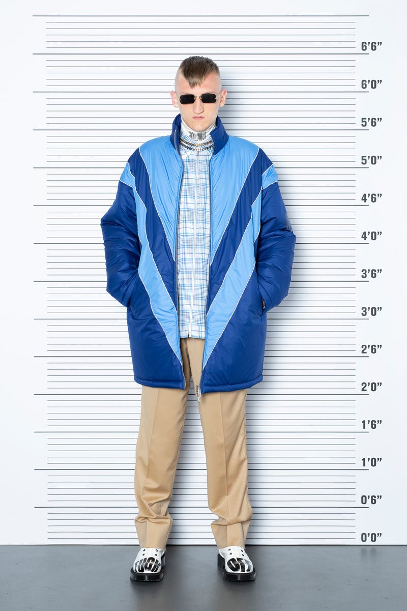 vetements-vtmnts-ss22-collection-lookbook- (38)