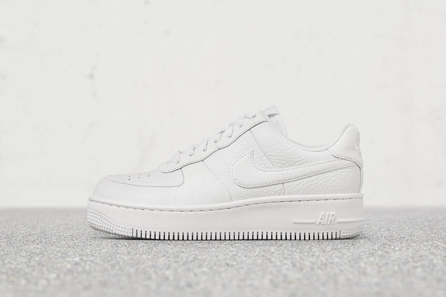 Air Force 1 Upstep PRM Low 'Bread & Butter'