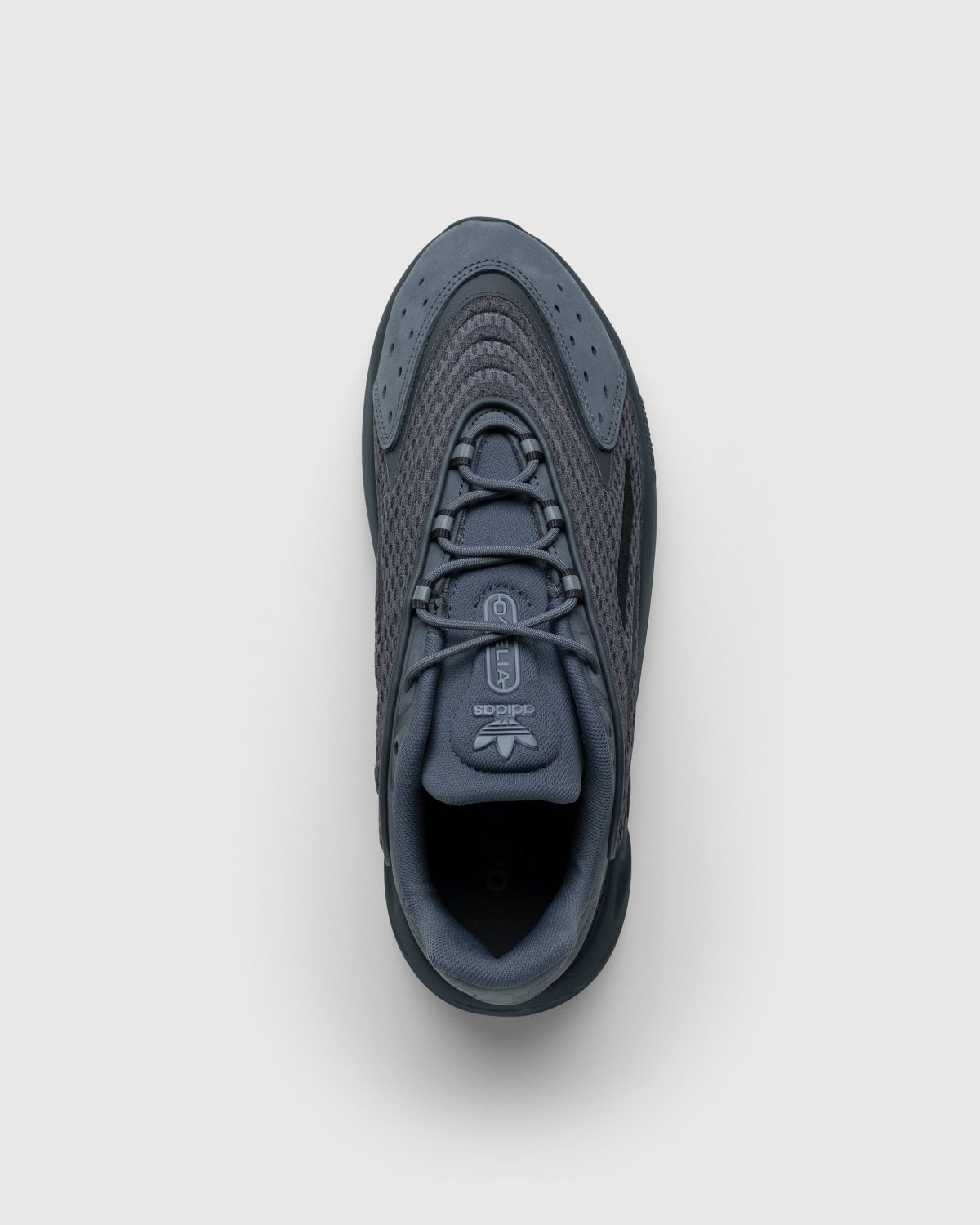 Adidas – Ozelia Grey/Carbon - Low Top Sneakers - Black - Image 5