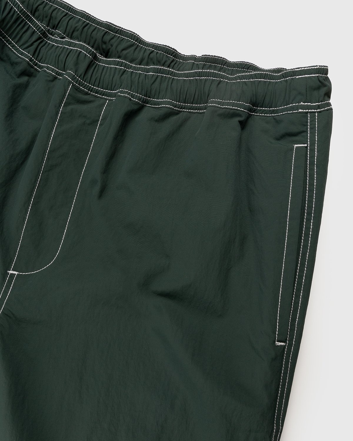 Highsnobiety – Contrast Brushed Nylon Elastic Pants Green - Pants - Green - Image 5